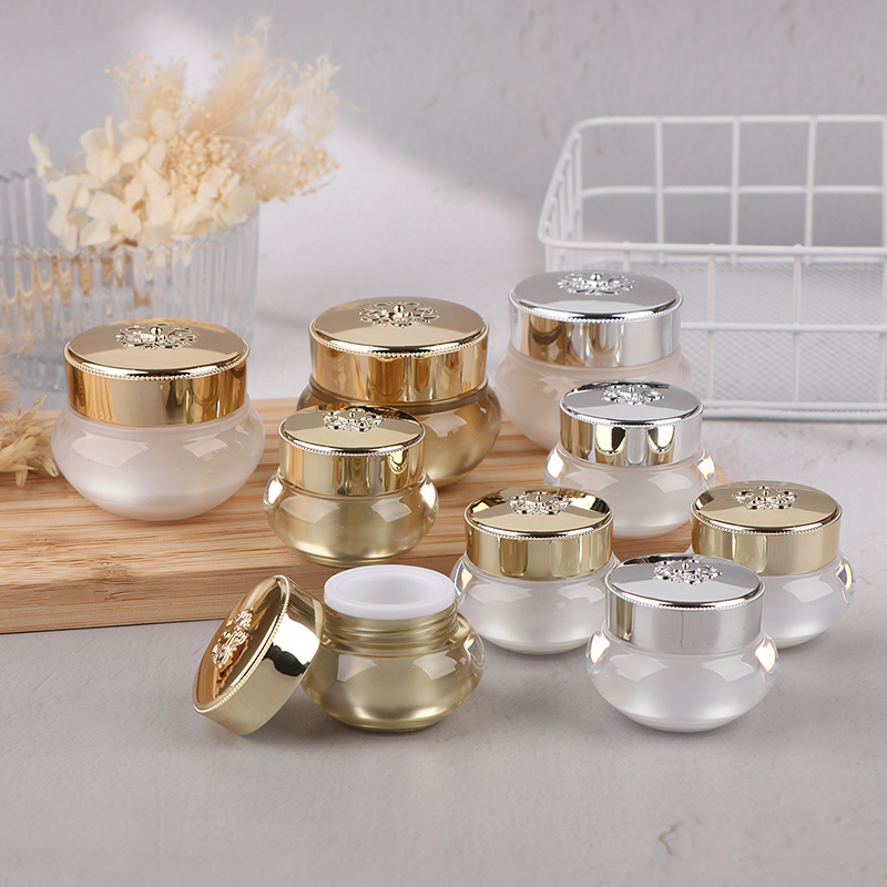 Vasetti Vuoti in Acrilico per  - Luxury Skincare Tools recensione e prezzo